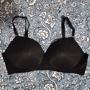 Dream Angels Smooth Wireless Push-Up Bra